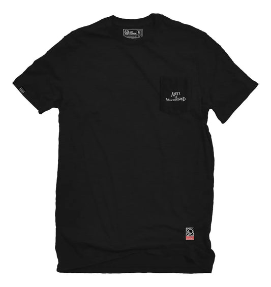 Playera Negra Wonderland ANTIFASHION