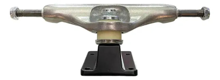 Trucks Plateados Negros Para Skate SHIVERS