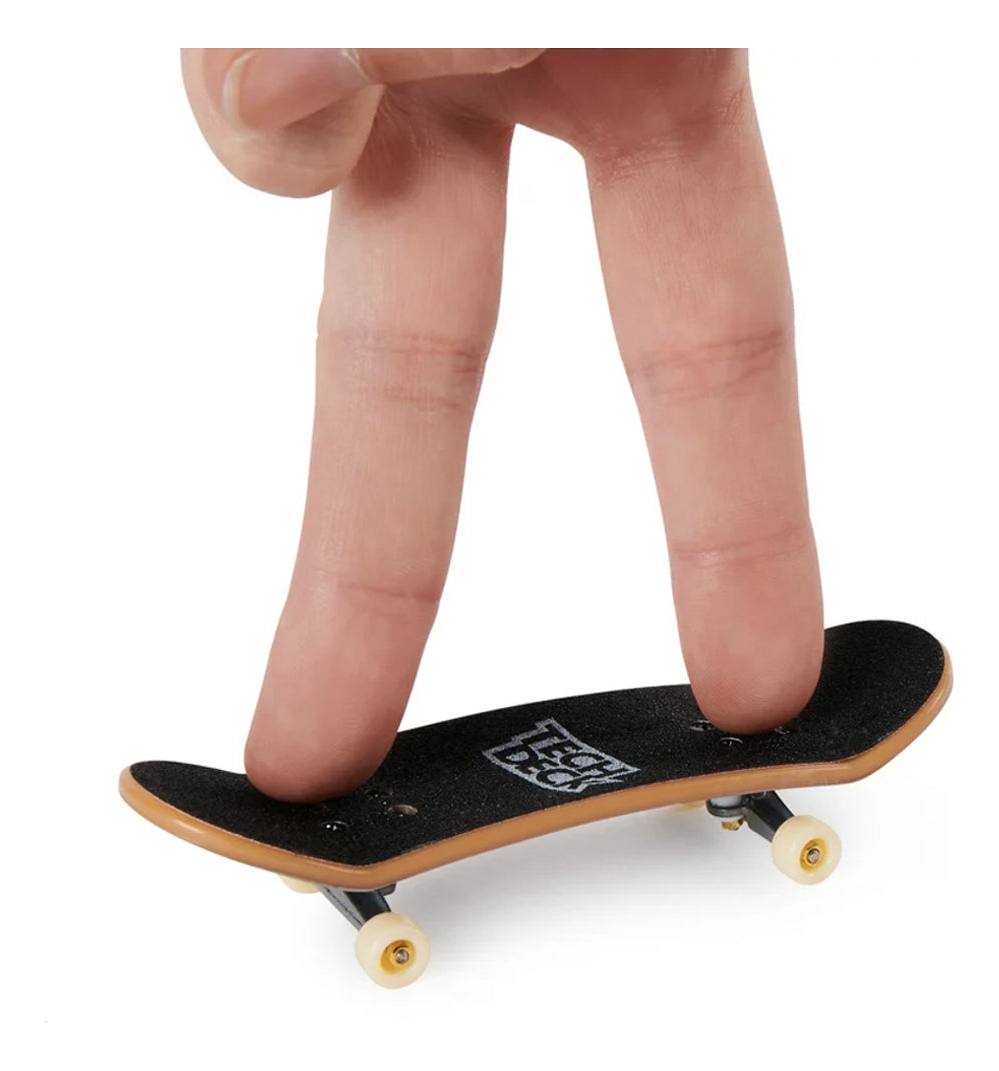 Finger Board Finesse Bear Patineta Para Dedos TECH DECK