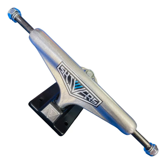 Ejes Plateados Negros Para Skate SHIVERS