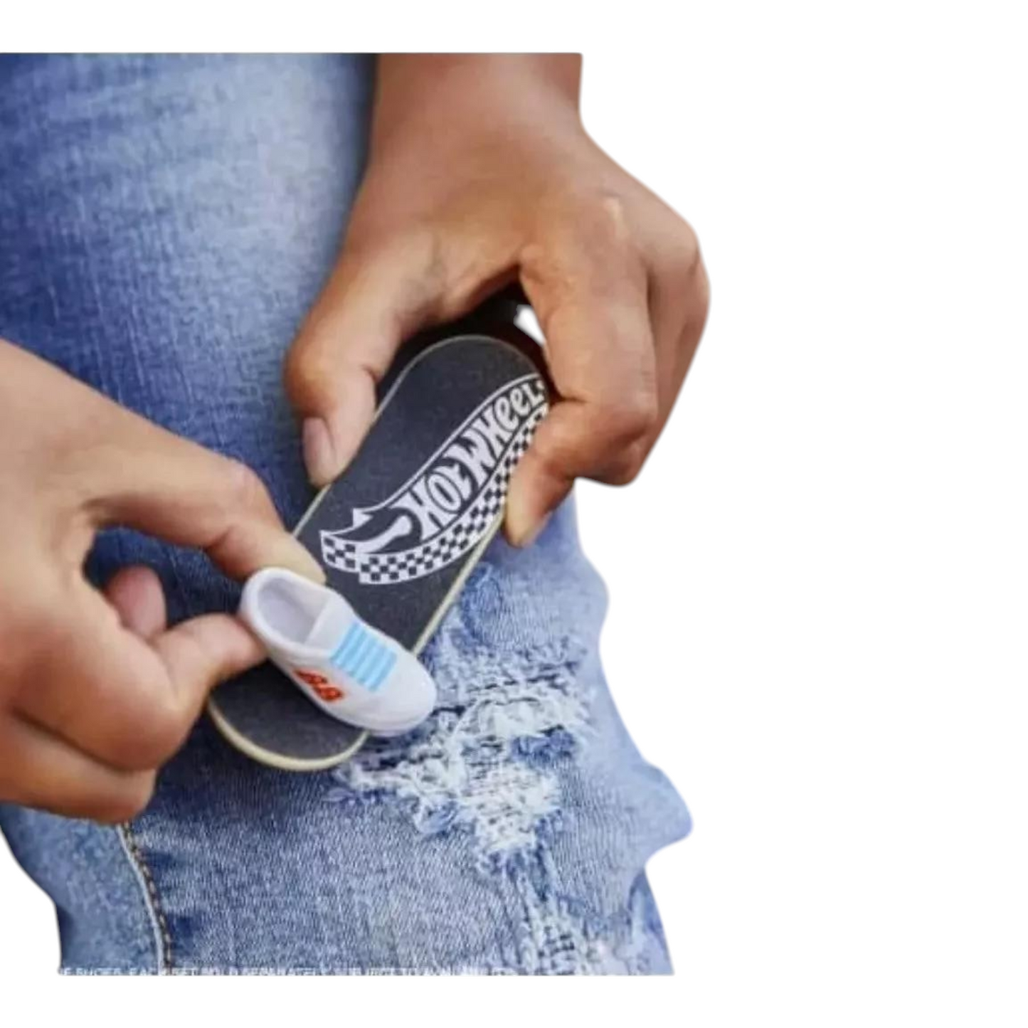 Patineta Para Dedos Con Tenis Finger Board HOT WHEELS