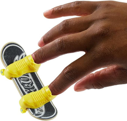 Patineta Para Dedos Con Tenis Finger Board HOT WHEELS
