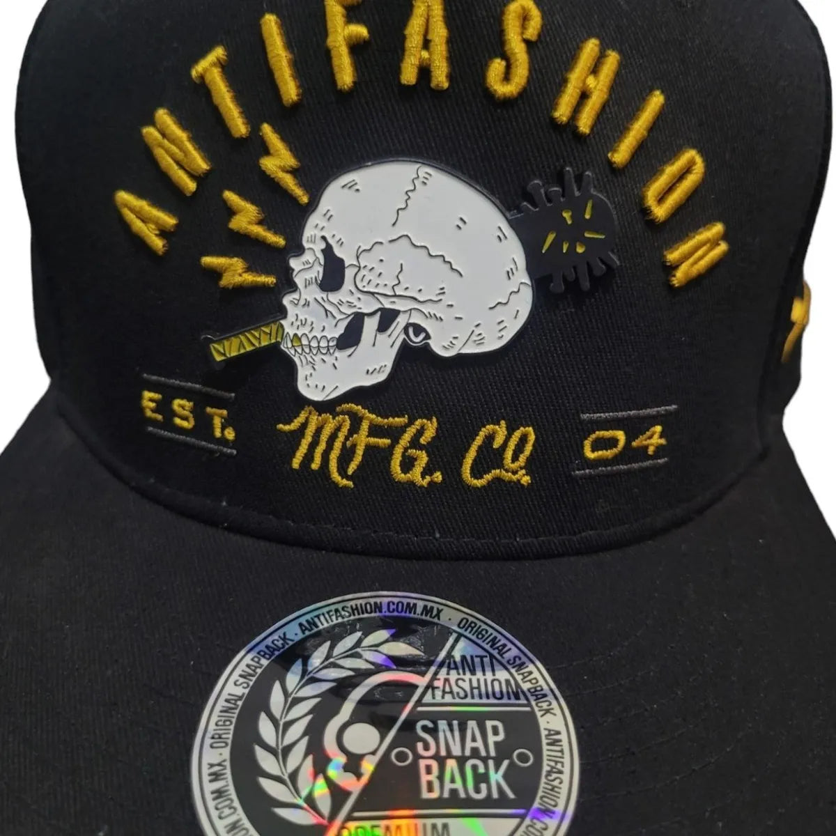 Gorra Negra Calavera Dorada ANTIFASHION