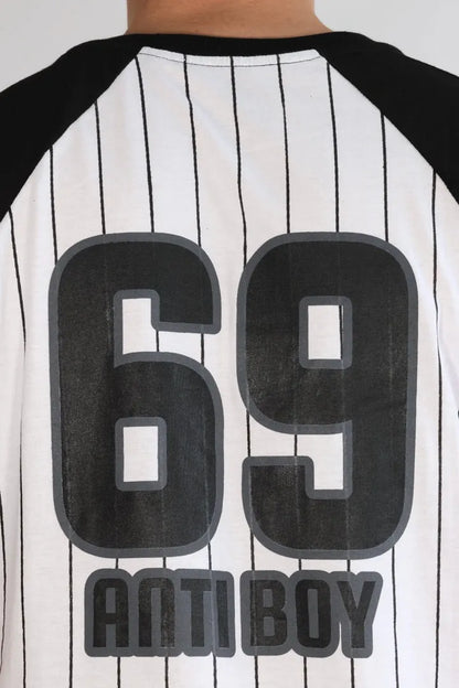 Playera Negro Y Blanco BaseBall ANTIFASHION