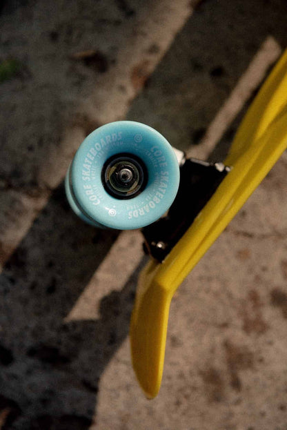 Patineta Penny Amarrilla CORE