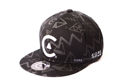 Gorra Negra Geometrica CORE