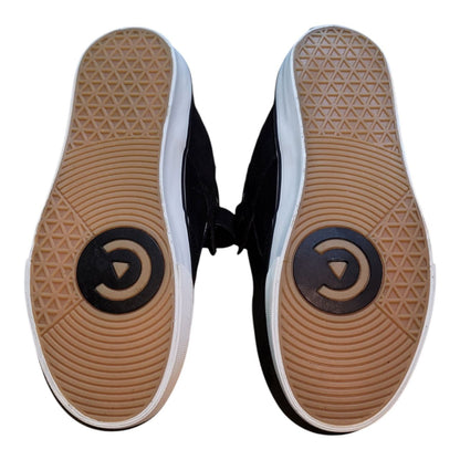 Tenis Negros Pressure Black CORE