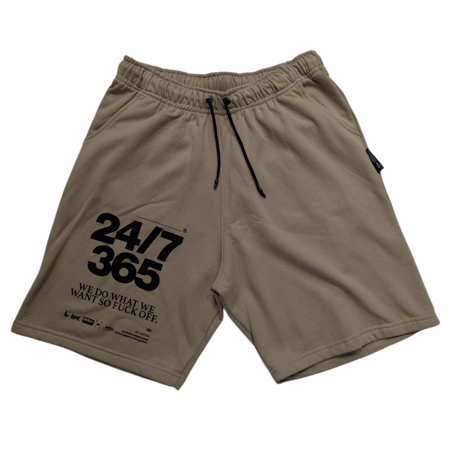 Bermuda Café 24/7 Oversized MOMONEY