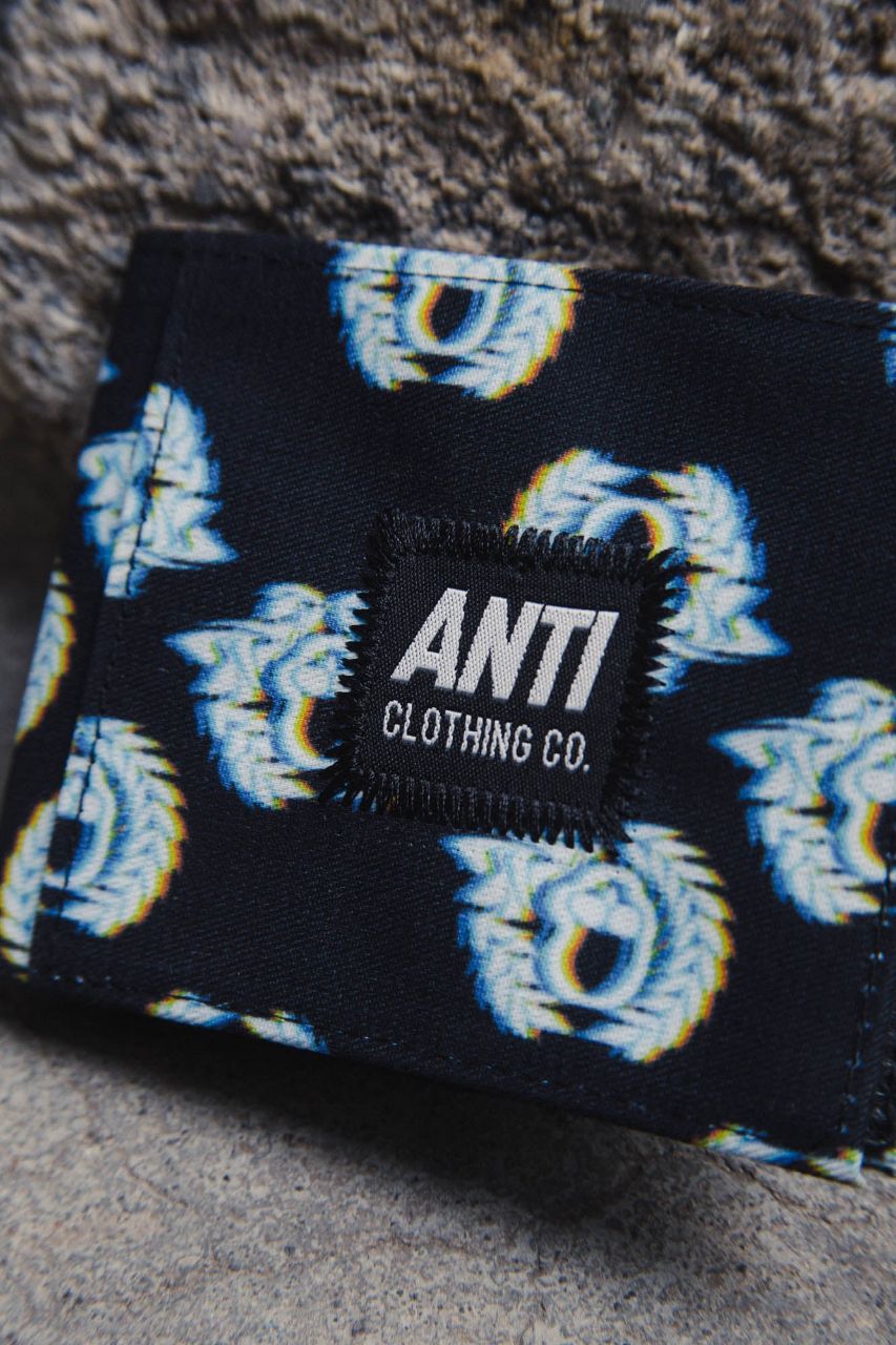 Cartera Negra Glitch ANTIFASHION