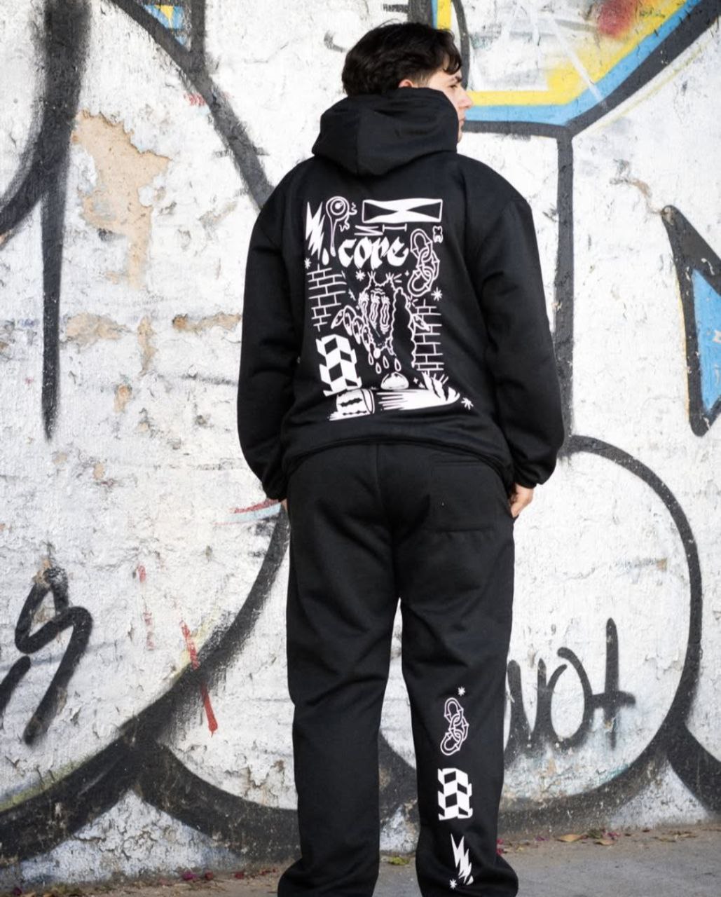Hoodie Negra Garbesh CORE
