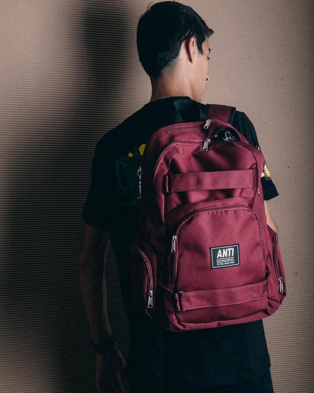 Mochila Skate Roja ANTIFASHION