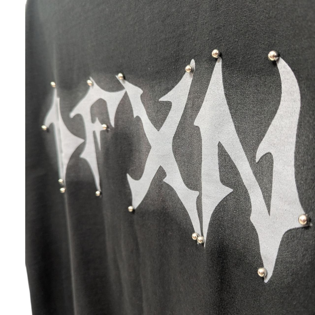 Playera Negra Oversized Glown Darkness ANTIFASHION