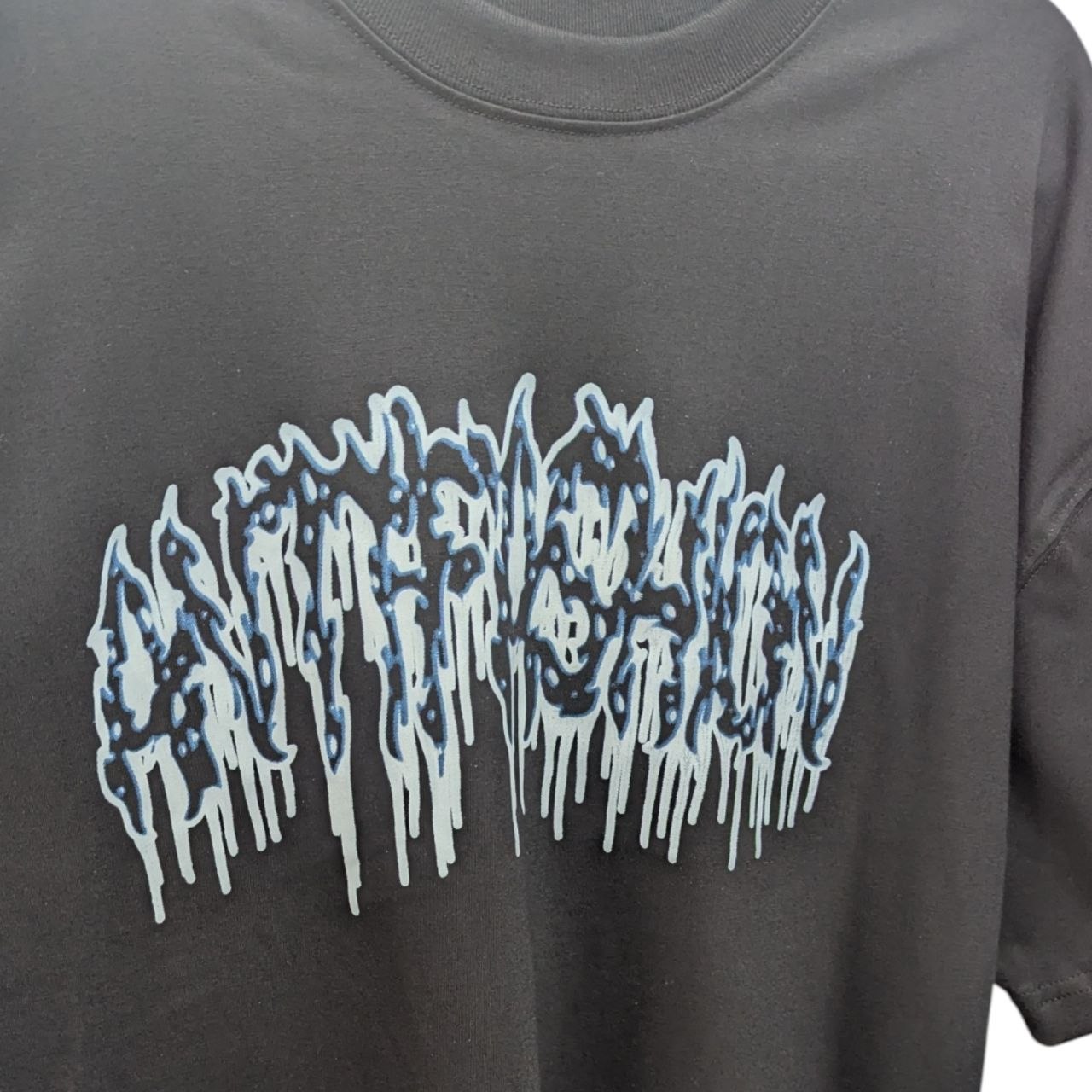 Playera Negra Oversized Glown Darkness ANTIFASHION