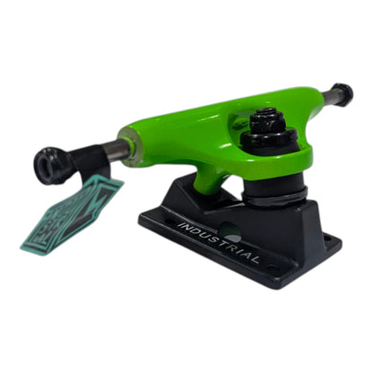 Trucks Verde/Negro Industrial Para Skate ANTIFASHION