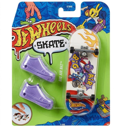 Patineta Para Dedos Con Tenis Big Air Bat Finger Board HOT WHEELS