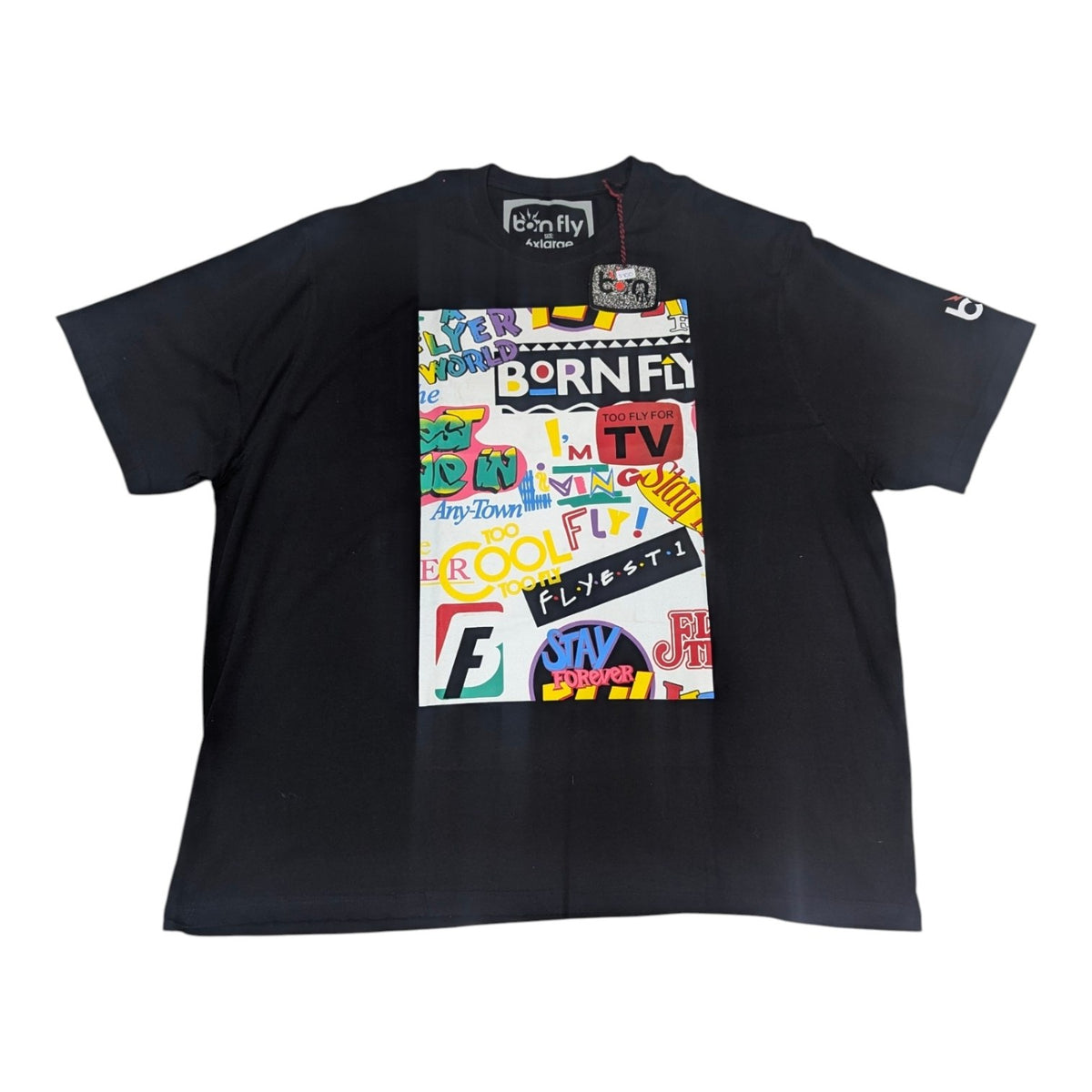 Playera Negra Oversized Graffiti BORN FLY
