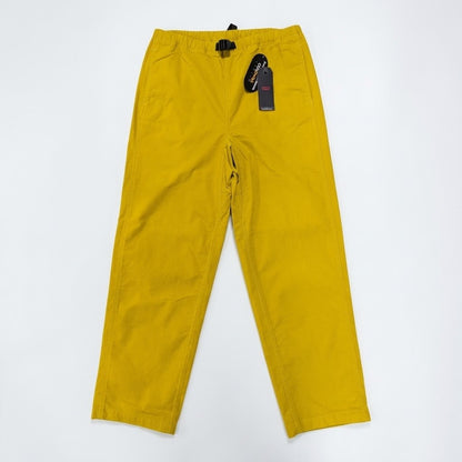 Pantalón Amarillo Contemporáneo LEVIS STRAUSS & CO.