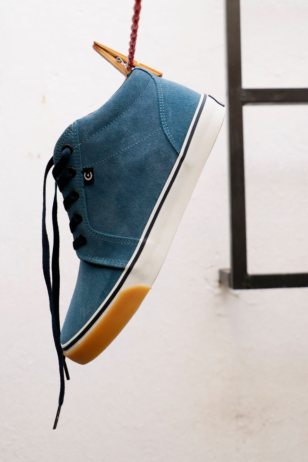 Tenis Gamuza Azul Smith High CORE