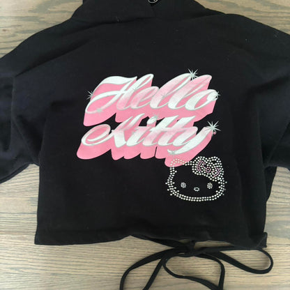 Sueter Negro Corto Hello Kitty Diamantes FOREVER 21