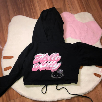Sueter Negro Corto Hello Kitty Diamantes FOREVER 21