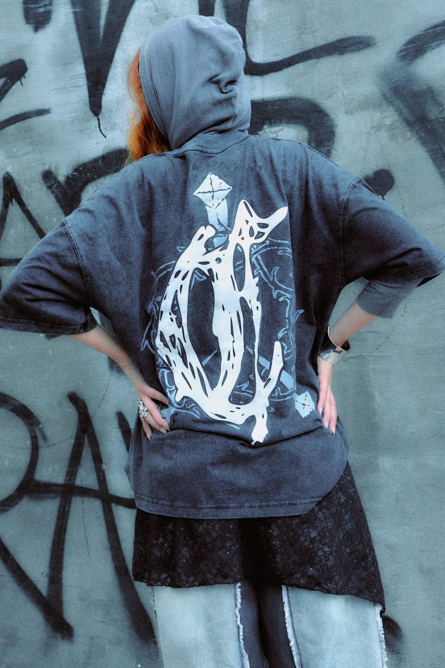 Playera Oversized Corona De Espinas CORE