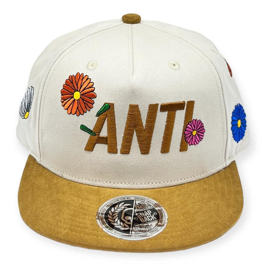 Gorra Blanca Flores ANTIFASHION