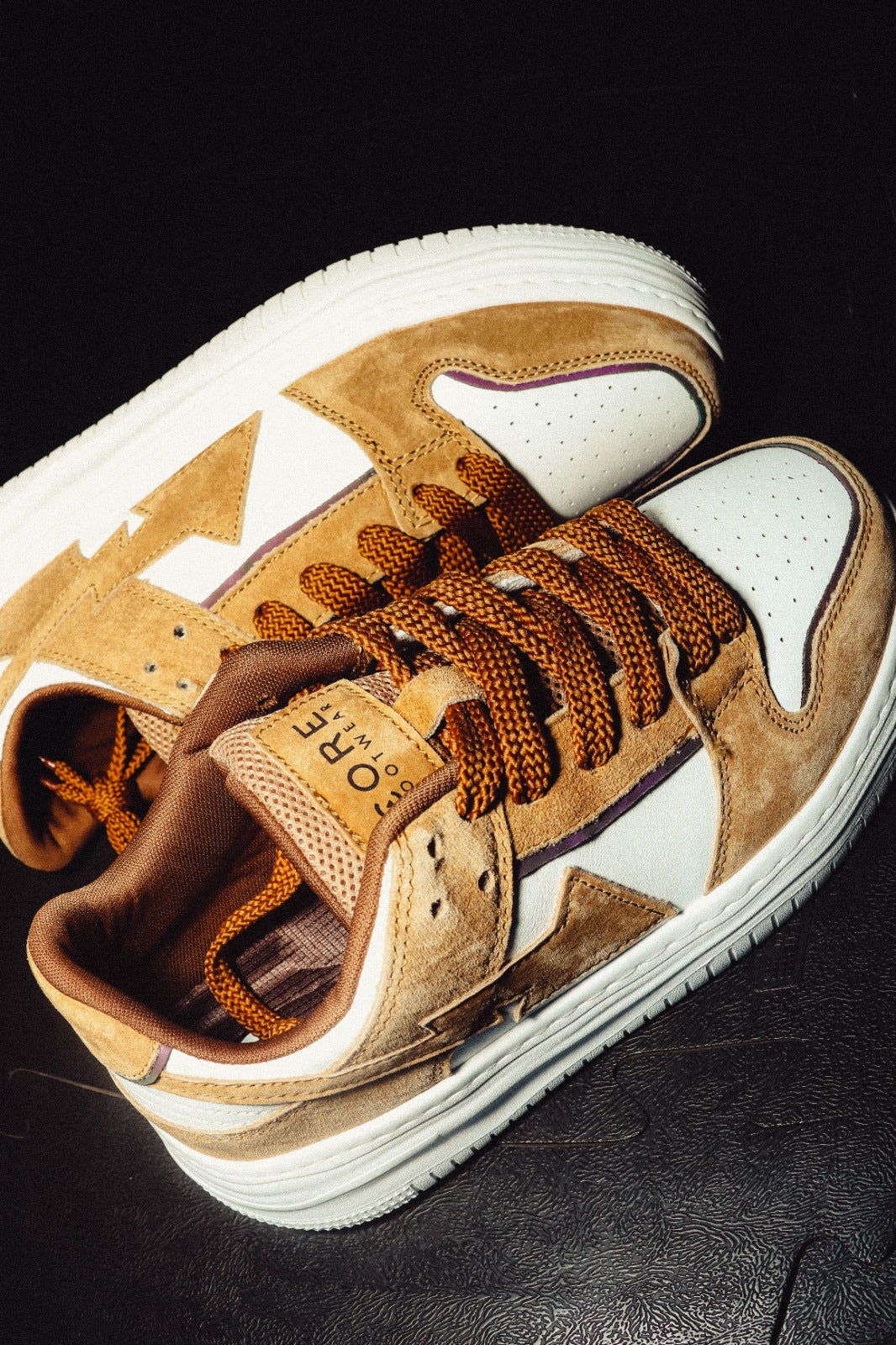 Tenis Gamuza Camel Drunk CORE
