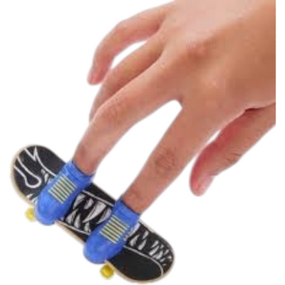 Patineta Para Dedos Con Tenis Finger Board HOT WHEELS